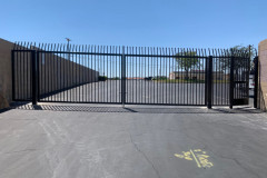 Parking-Lot-Drive-Gate-3