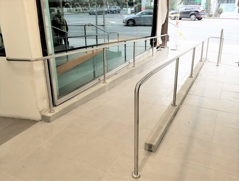 Hand-Rails-50