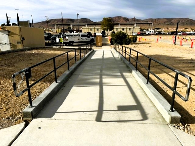 Hand-Rails-81