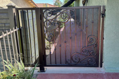 Walk-Thru-Gates-292