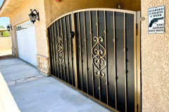 Walk-Thru-Gates-295
