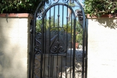 Walk-Thru-Gates-60